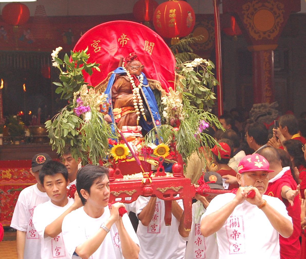CAP GO MEH antara 2