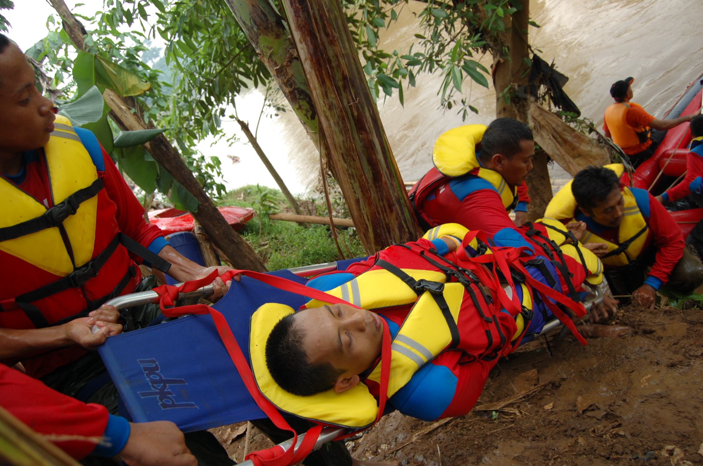 SIMULASI BANJIR