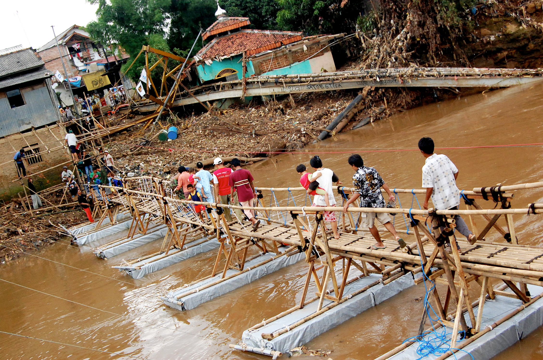Jembatan24-2-07